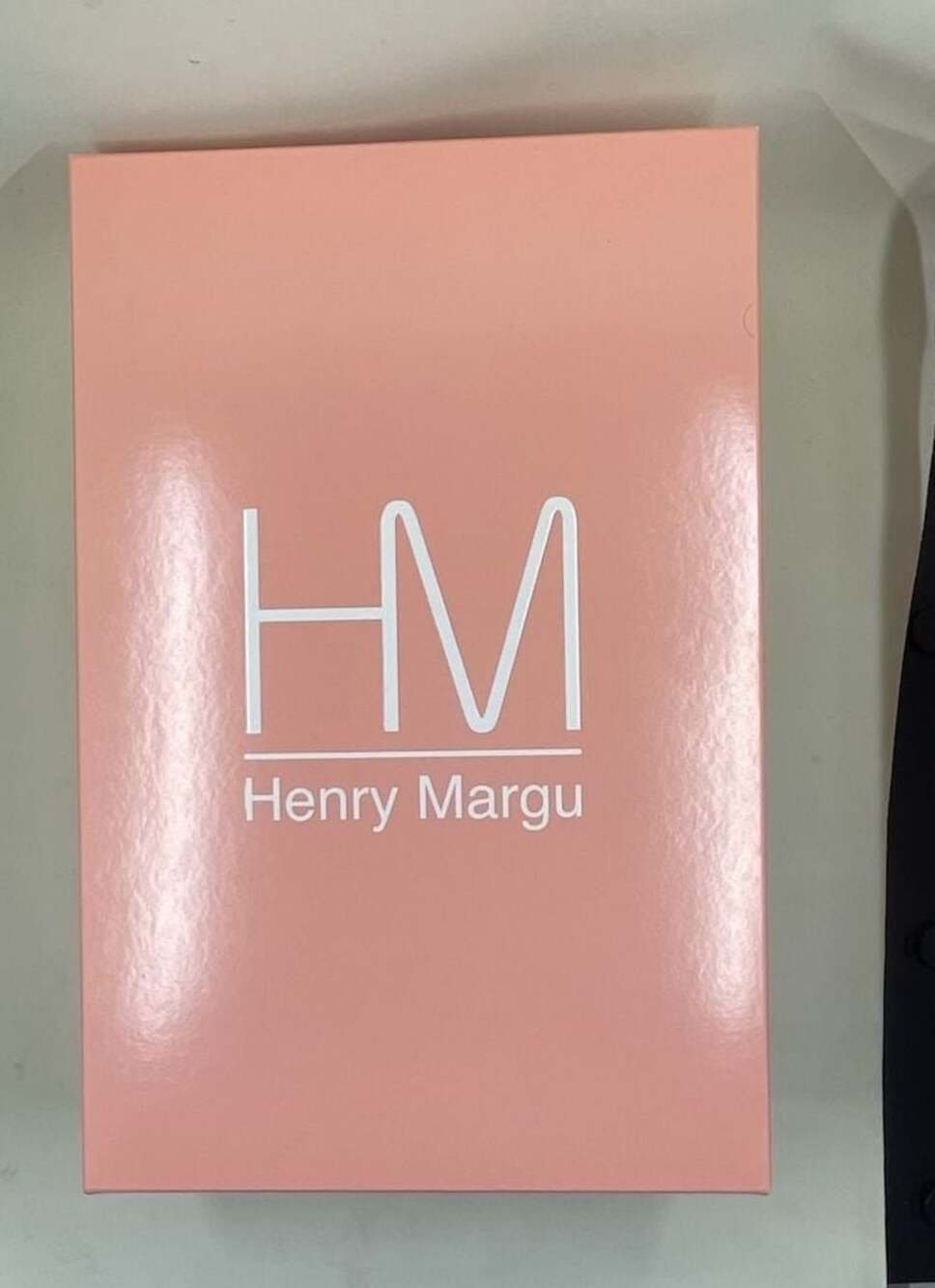 Henry Margu Hairpiece Style 2393 Nikki in Color 1BH